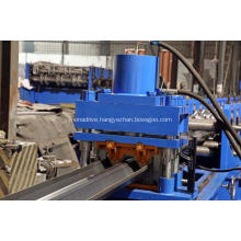 GUARD RAIL ROLL FORMING MACHINE